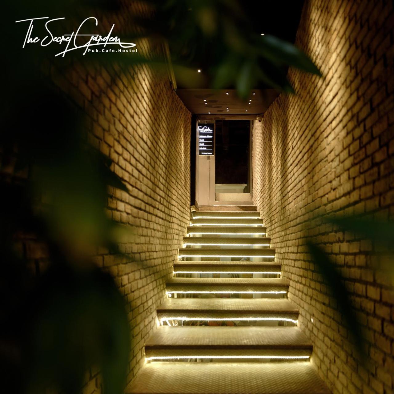 The Secret Garden Hostel Da Nang Exterior photo